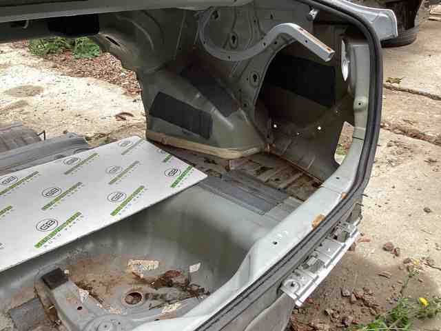 HYUNDAI 65513C2000 Днище багажника (ниша запасного колеса) в наличии Полтава