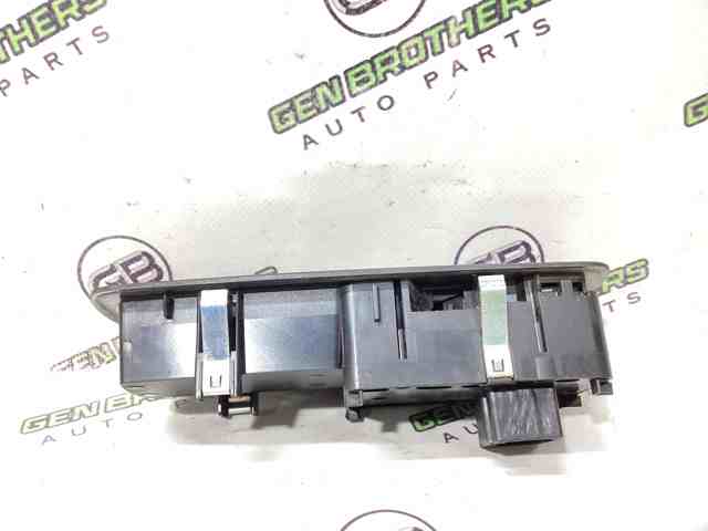 CHRYSLER 68084002AB в наличии Винница
