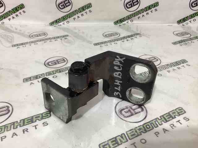 Петля задней левой двери 68140735AB CHRYSLER