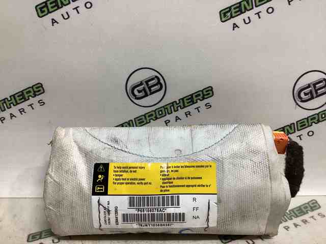 68156078AC CHRYSLER Подушка безопасности (AIRBAG) спинки сиденья правого купить в Николаев