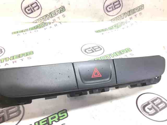 68160143AA CHRYSLER Блок кнопок центральной консоли купить в Каменское