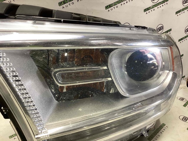 68184823AE CHRYSLER Фара левая купить в Павлоград