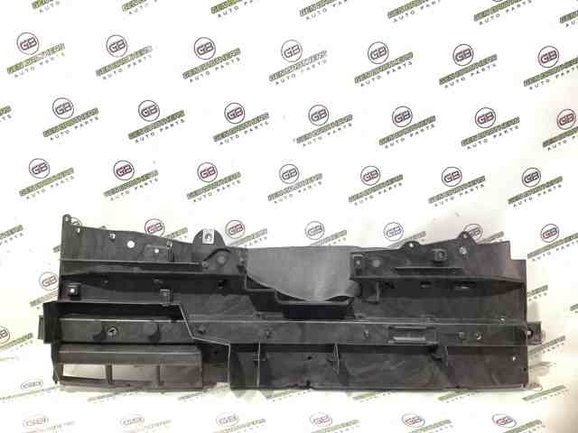 Дефлектор радиатора верхний 68203073AA CHRYSLER