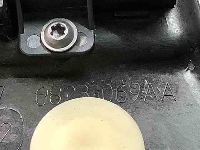 68231069AA CHRYSLER купить в Чернигов