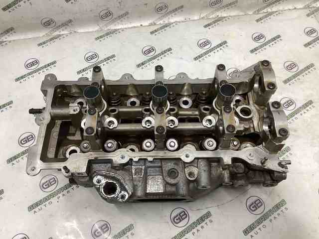 Головка блока цилиндров (ГБЦ), правая 68293288AA CHRYSLER