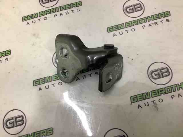 CHRYSLER 68306517AA Петля двери передней левой в наличии Винница
