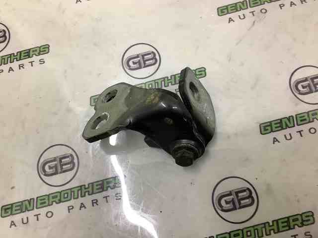 68306524AA CHRYSLER Петля двери передней правой купить в Чернигов