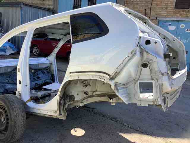 Панель кузова левая 68340137AA CHRYSLER