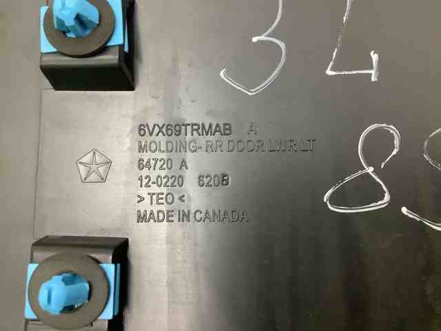 CHRYSLER 6VX69TRMAB в наличии Черкассы
