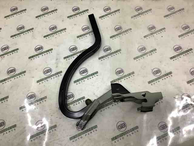 Крепление крышки багажника 79220C1500 HYUNDAI