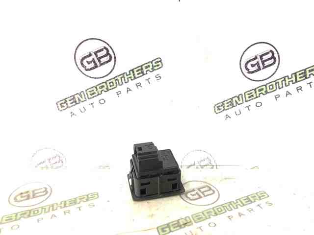 VAG 7L6959899 в наличии Киев