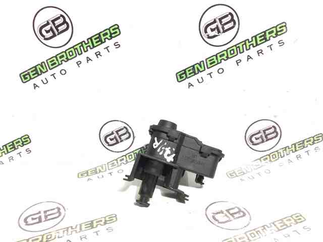 VAG 7P0810773B Мотор-привод открытия лючка бака в наличии Винница