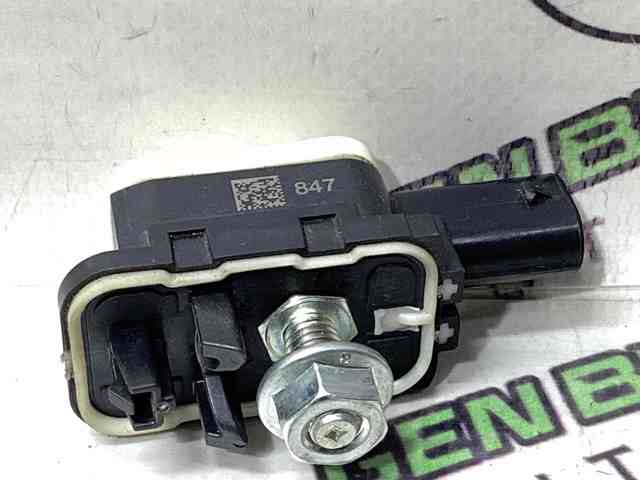 Датчик AIRBAG передний 7P0959354 VAG