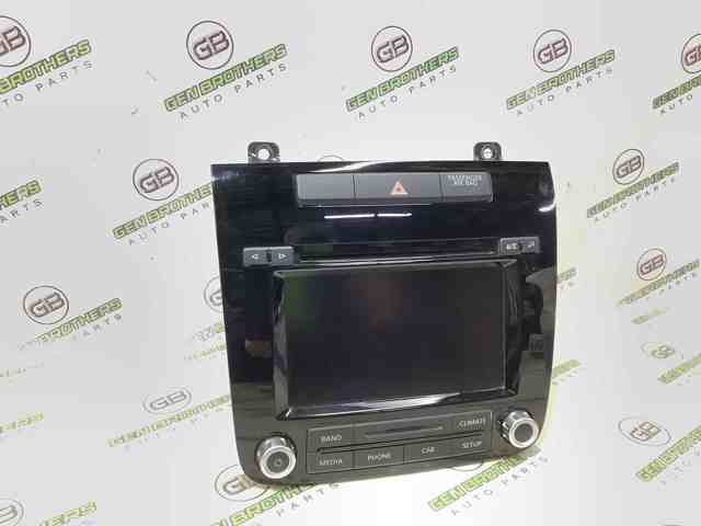 Магнитола (радио AM/FM) 7P6035180B VAG