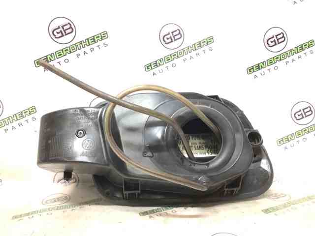 7P6809857 VAG Корпус заливной горловины топливного бака купить в Киев
