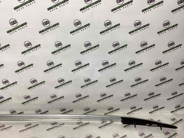 7P6860044B VAG Рейлинг крыши правый купить в Винница