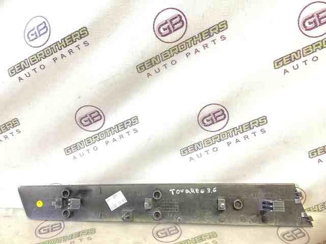 7P6867440 VAG купить в Харьков