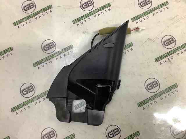 Внутренняя накладка крепления зеркала правого 802924CL1A NISSAN