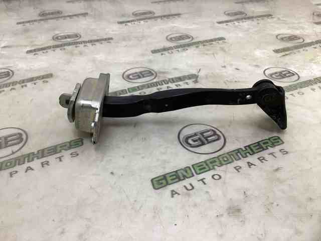 NISSAN 804304CL0A Ограничитель двери в наличии Кривой Рог