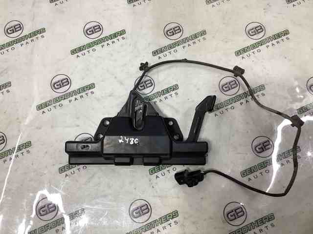 81130C1500 Замок капота купить Сумы