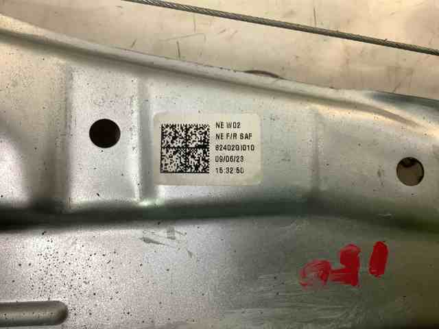 HYUNDAI 82402GI010 в наличии Чернигов