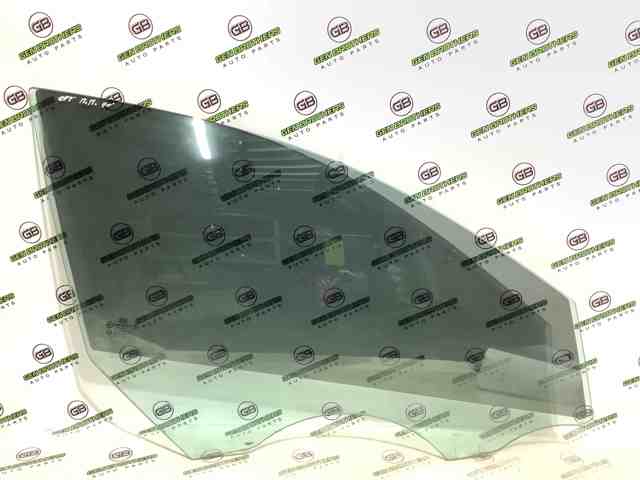 Стекло передней правой двери 824212T000 HYUNDAI