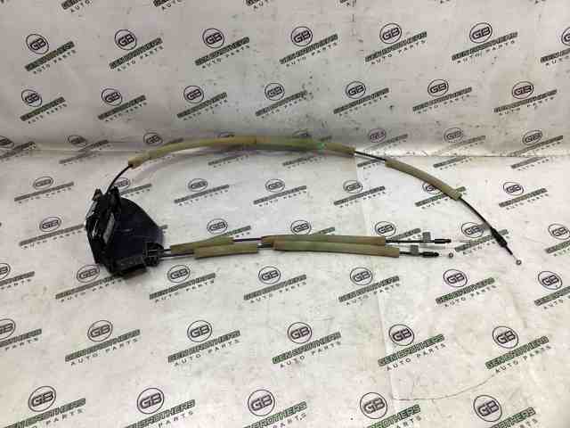 Замок задней правой двери  825004BA0B NISSAN