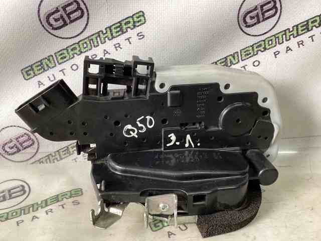 Замок задней левой двери 825014GA0A NISSAN