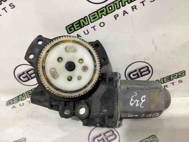 Мотор стеклоподъемника двери задней, левой 834502T000 HYUNDAI