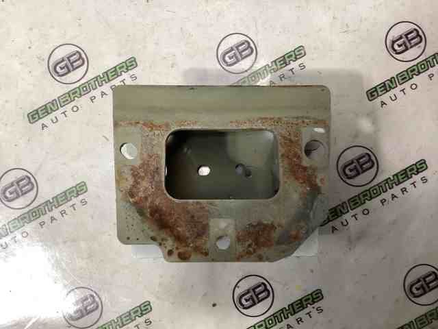 85211JA00B NISSAN Кронштейн усилителя заднего бампера купить в Хмельницкий