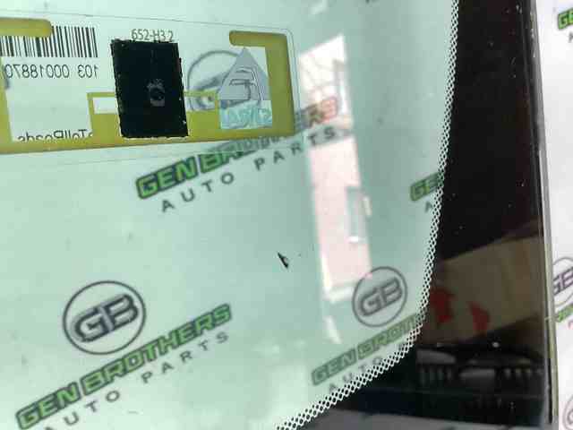 86110C1330 HYUNDAI Стекло лобовое  купить в Сумы