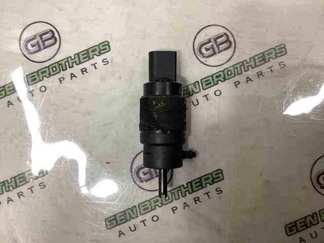 8K5955647 Насос-мотор омывателя стекла переднего купить Харьков