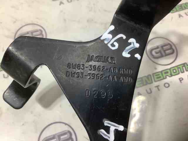 8W833962AB JAGUAR купить в Николаев