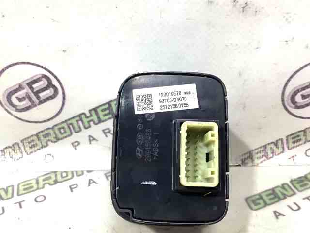 HYUNDAI 93700D4070 в наличии Житомир