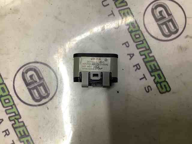95580C1000 HYUNDAI купить в Киев