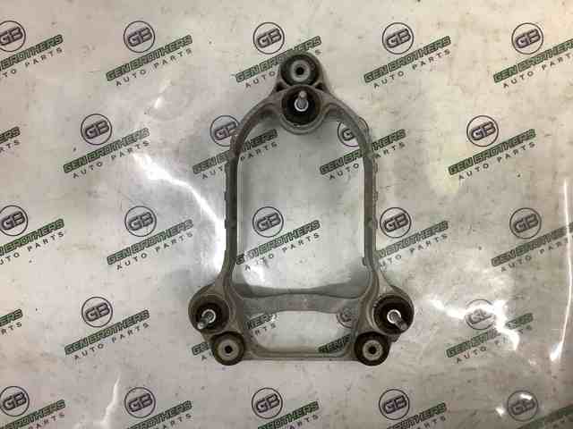97703GI000 HYUNDAI Кронштейн компрессора кондиционера купить в Чернигов