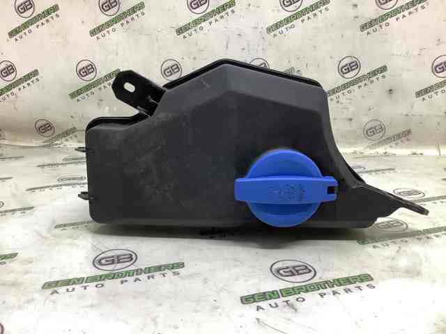 Бачок стеклоомывателя 98610GI000 HYUNDAI