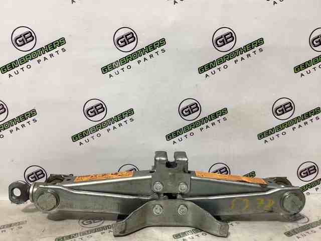 995501MA0A NISSAN Домкрат купить в Украина