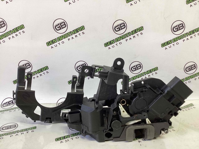 C2D5639 JAGUAR Замок водительской двери купить в Ровно