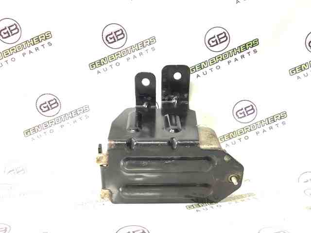 Радиатор АКПП C2Z18818 LAND ROVER