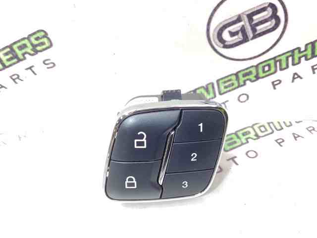 FORD DA5Z14776AA Выключатель центрального замка в наличии Ровно