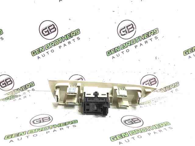 DP5Z14529AA FORD Кнопка стеклоподъемника передняя купить в Ирпень