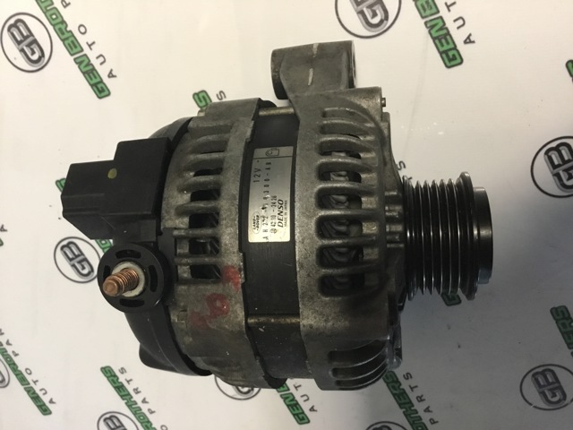 Генератор автомобиля LR013847 LAND ROVER