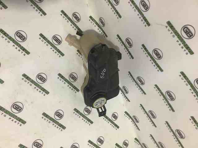  Расширительный бачок LR024296 LAND ROVER