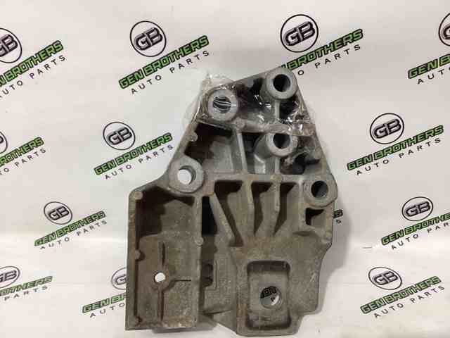 LR024735 LAND ROVER купить в Ужгород