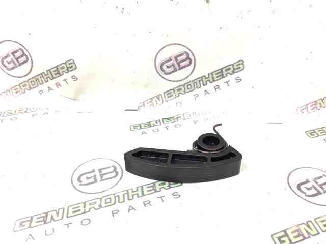 Натяжитель цепи насоса масляного LR025261 LAND ROVER