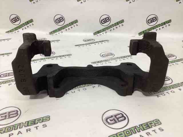 LR027130 LAND ROVER Скоба тормозного суппорта заднего купить в Тернополь
