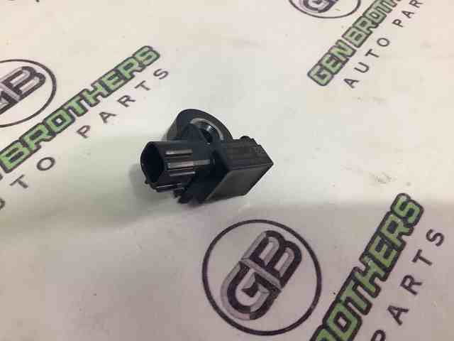Датчик Эйрбэг передний LR028853 LAND ROVER