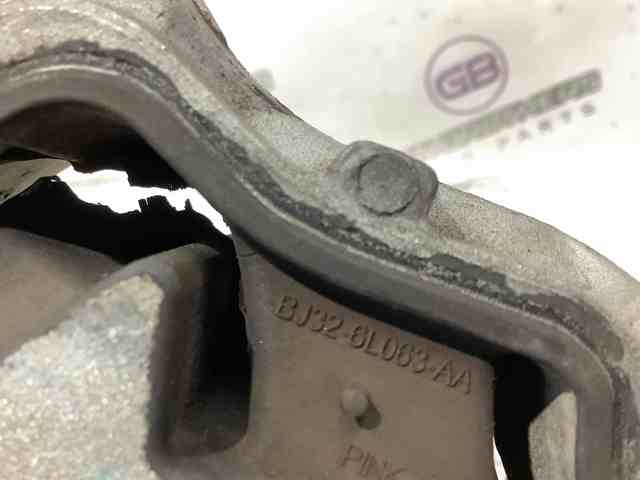 LAND ROVER LR032311 Нижняя опора двигателя в наличии Полтава