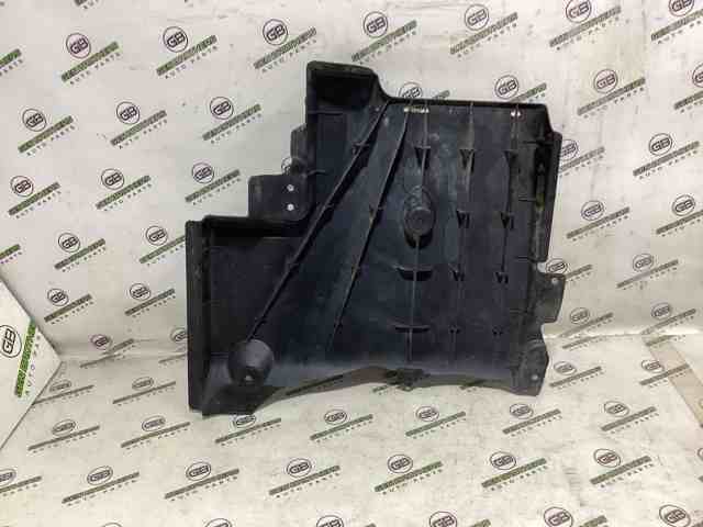 LR034395 LAND ROVER Защита днища правая купить в Тернополь